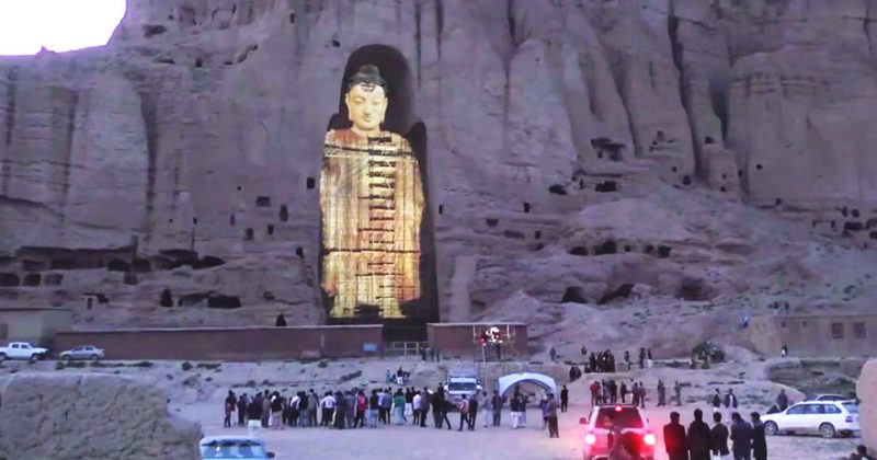 Afghanistan S Buddhas Blown Up By The Taliban Now Resurrected As   Bamiyan Buddha Curved 880 