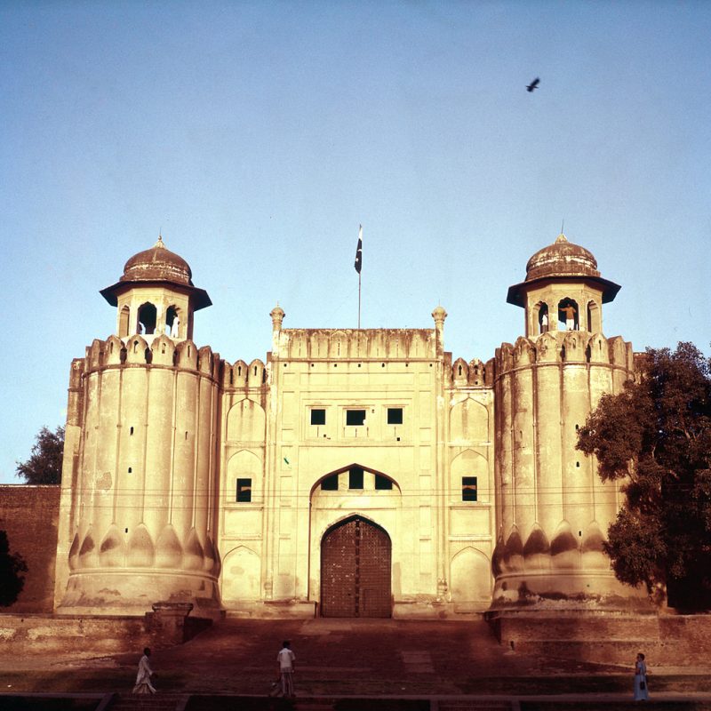 These photos peek into the everyday of Pakistan in 1957