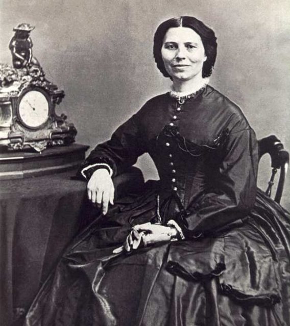 Clara Barton: The Nurse Who Founded The American Red Cross