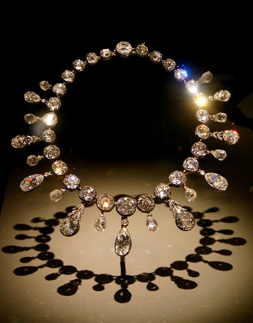 The Napoleon Diamond Necklace - Napoleon's gift to his second wife ...