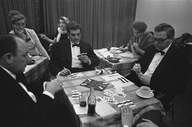  Sharif playing contract bridge Netherlands, 1967 Author: CC BY-SA 3.0