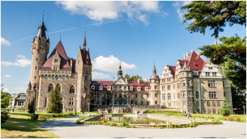 Poland's Moszna: From a Knights Templar shelter to a 99-spire castle ...