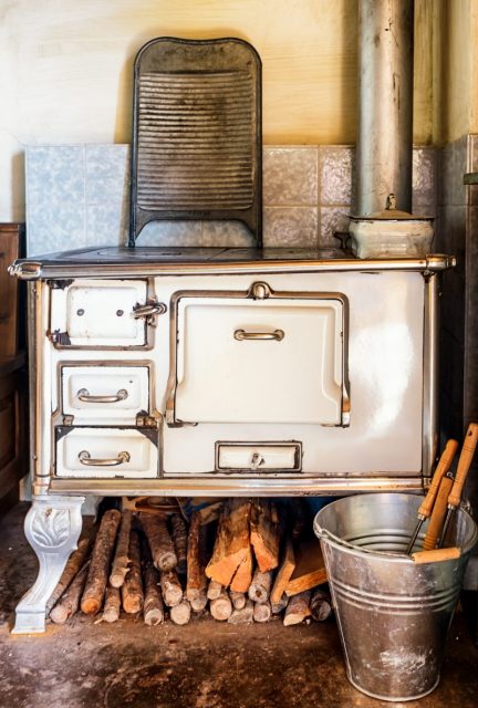 Mystery of the Talking Stove that Drove a Scared Family from their Home