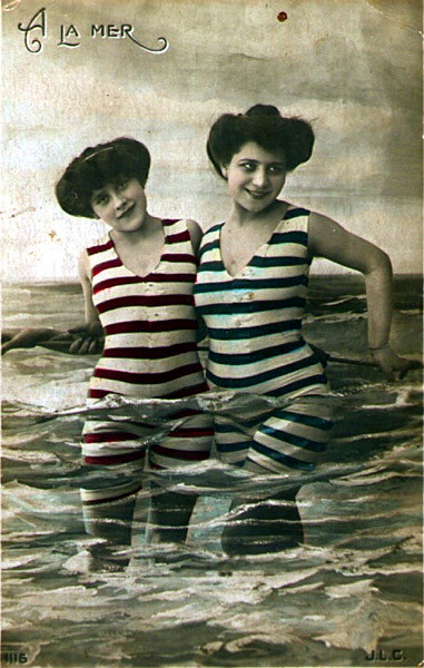 bathing costume 1800s