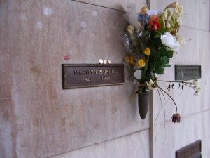 Above Marilyn Monroe's Crypt A Man Is Buried Face-Down - The Vintage News