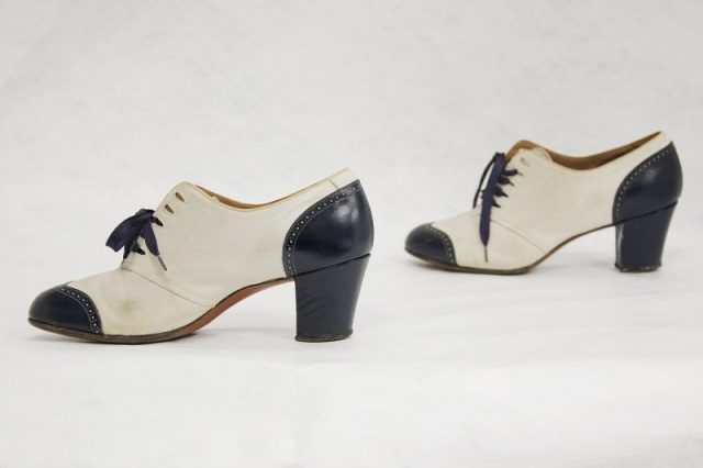 1920 flapper shoes