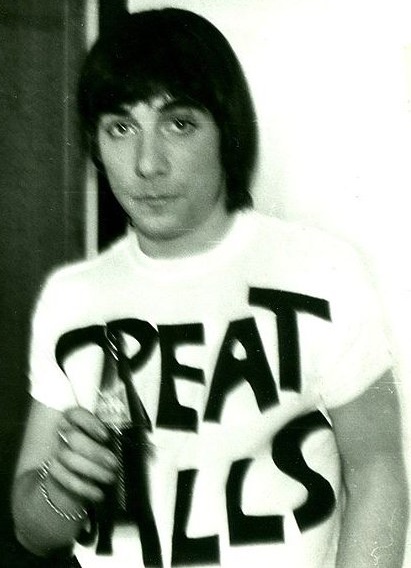 The Drumming Madman Keith Moon S Wild And Tragic Rock N Roll Lifestyle