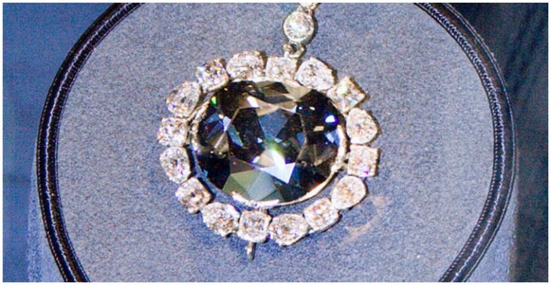 Curse Of The 'Hope Diamond' - Marie Antoinette's Dazzling And Dreaded ...