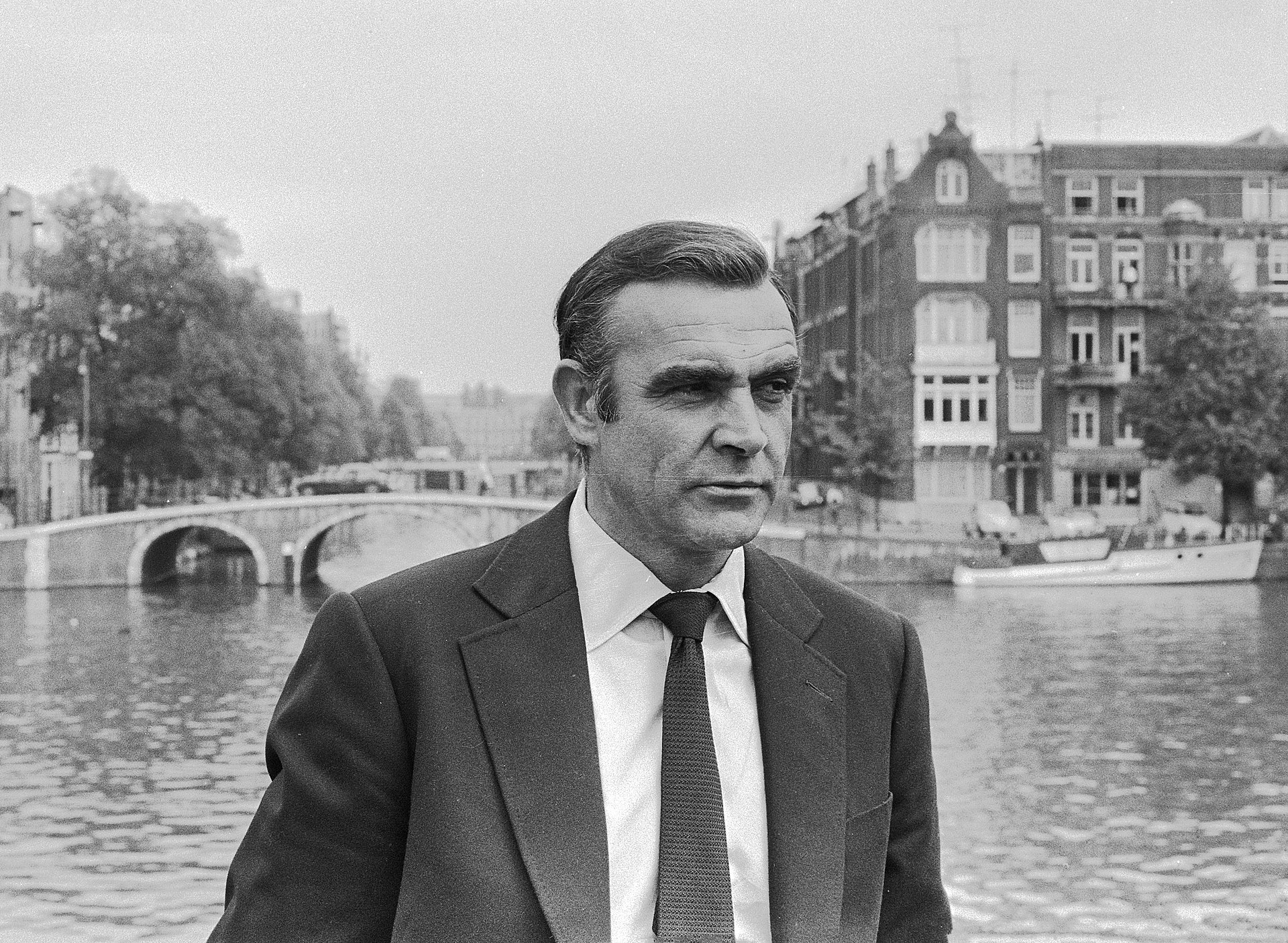 Sean Connery: James Bond Actor Dies Aged 90