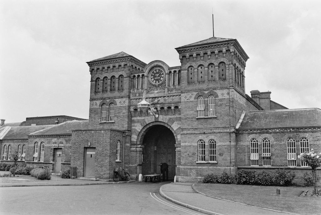 Book Delves Into Gruesome Crimes Of Victorian Women Sent To Broadmoor   Broadmoor Hospital Entrance 67140 