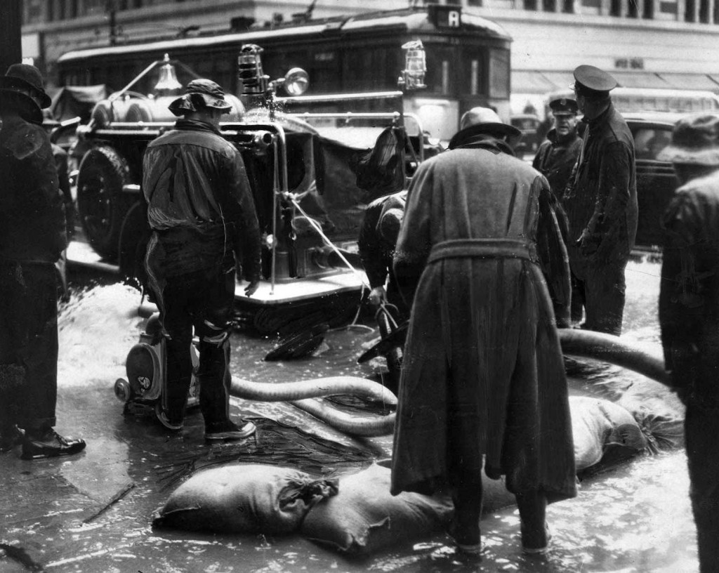 35 Incredible Photos Depict the Great Flood of 1938 in Los Angeles ...