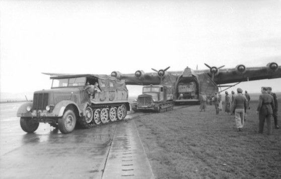 The Giant Of WWII- Messerschmitt Me 323 Gigant Was The Largest Land ...