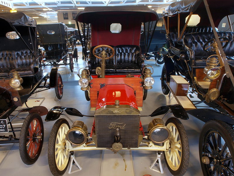 Introduced in 1906, Ford Model N became the bestselling car in America ...