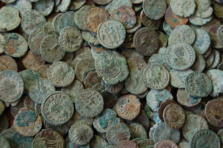 Consisting Of 52,503 Roman Coins, The Frome Hoard Is One Of The Largest ...