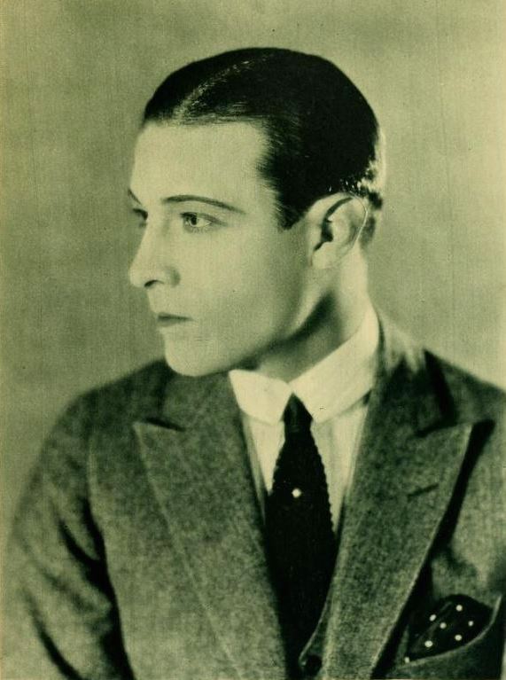 Rudolph Valentino Portraits Of The Latin Lover An Early Pop Icon