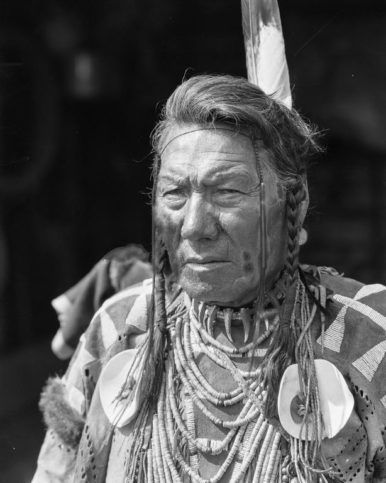 Fascinating portraits of First Nation People of Alberta from 1910 | The ...