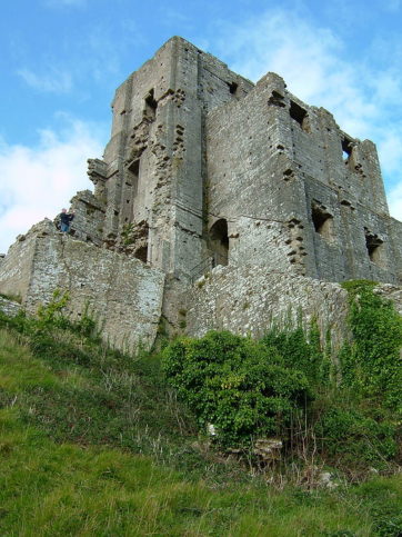 Lady Mary Bankes defended her castle for three years with her daughters ...