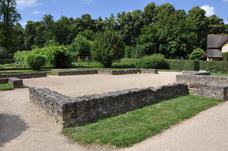 The Queen S Hamlet Peek Inside Marie Antoinette S Fairy Tale Rustic