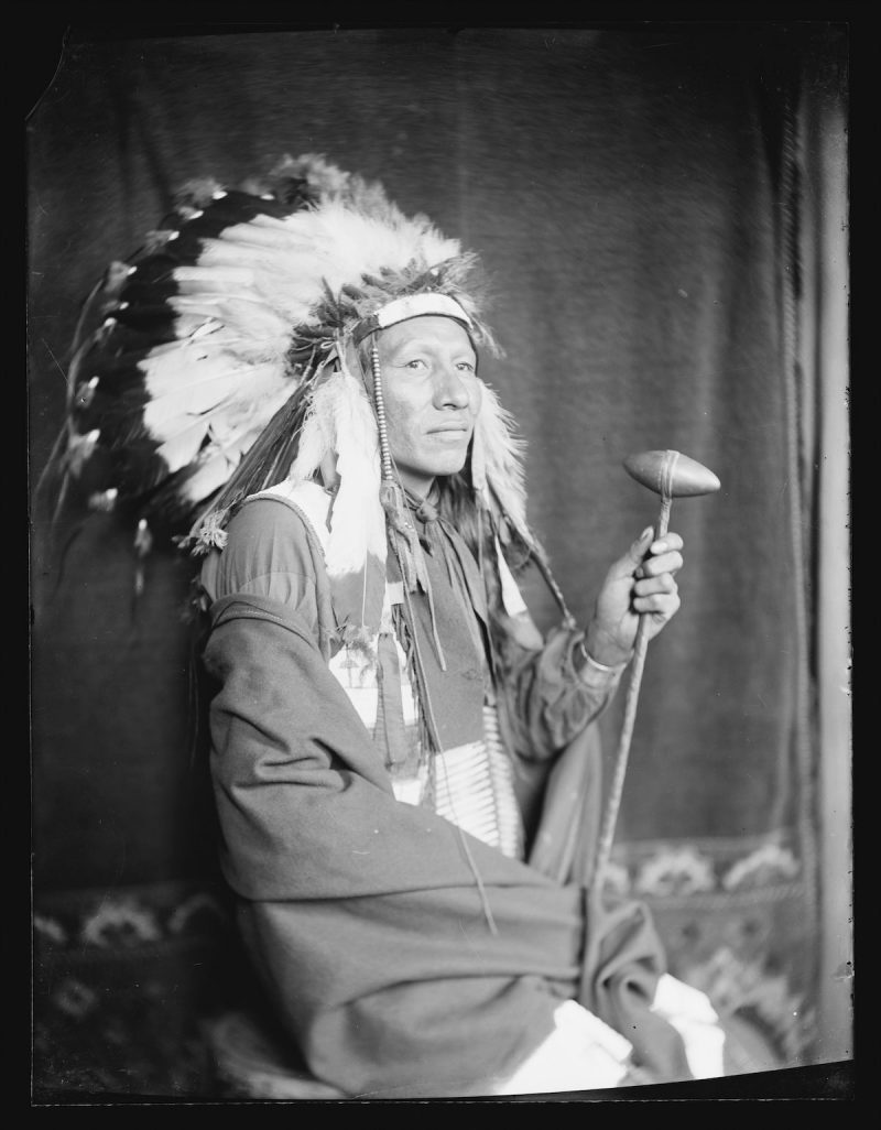 Photos of Native Americans who performed in “Buffalo Bill’s Wild West ...
