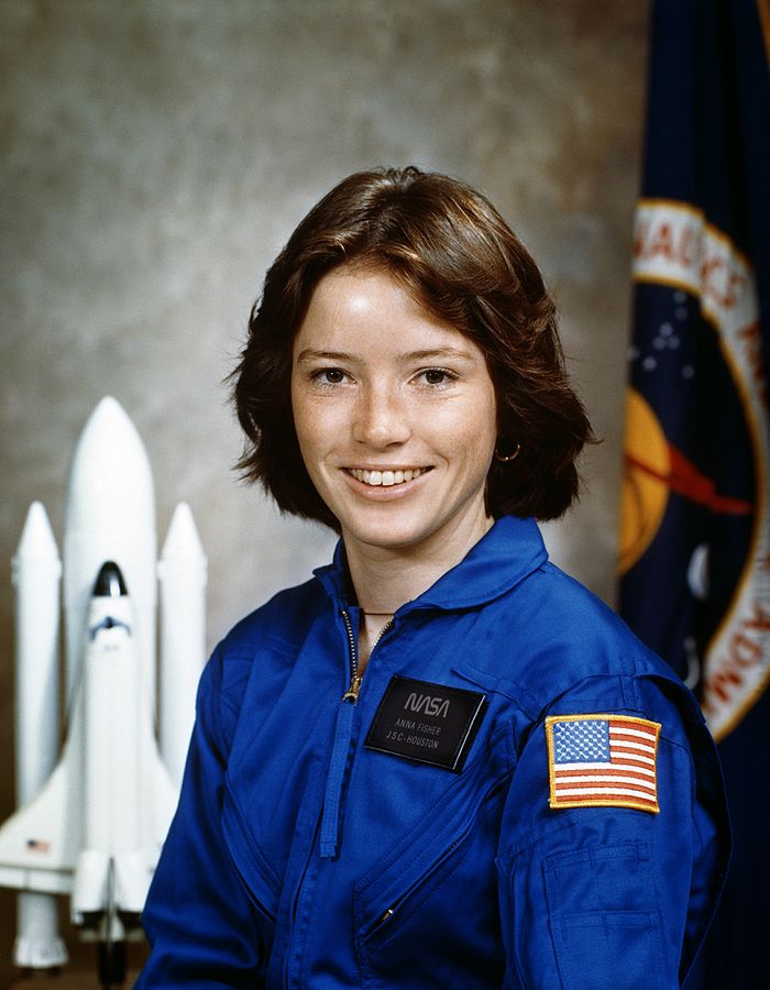 Anna Lee Fisher- The first mother in space | The Vintage News