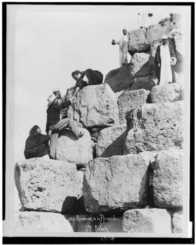 British visitors to the ancient Giza Pyramids following the Occupation ...