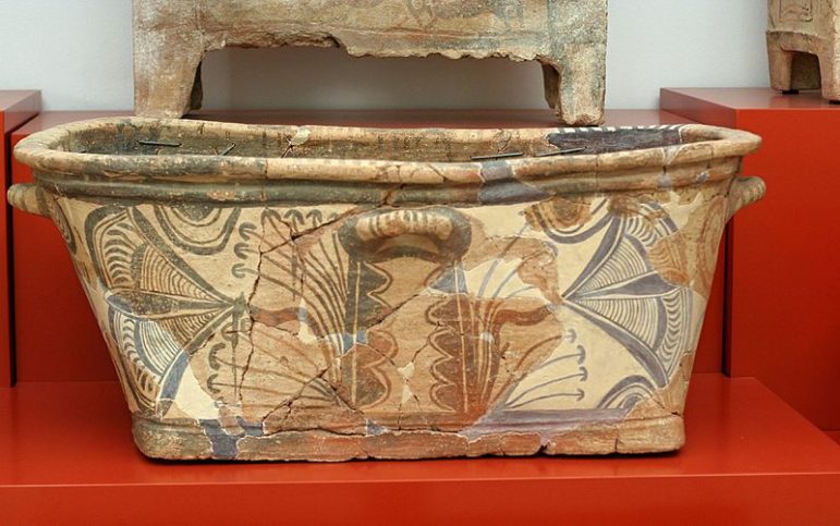 The Larnax Was The Standard Burial Vessel Used In The Minoan ...