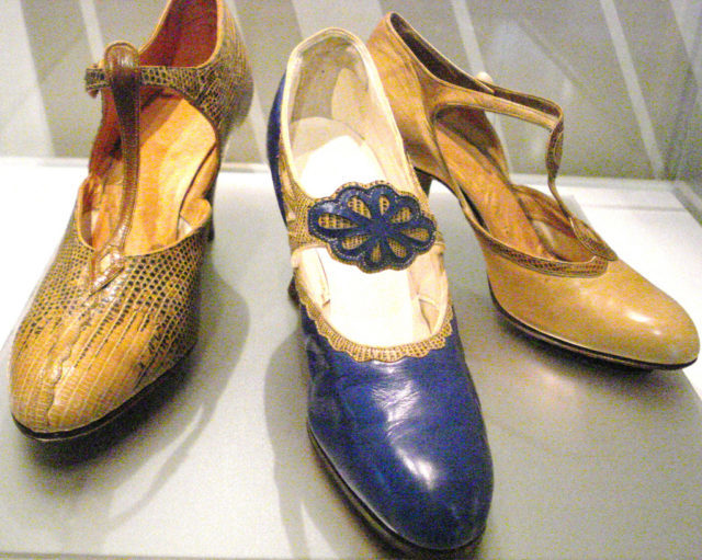 1920s flapper shoes
