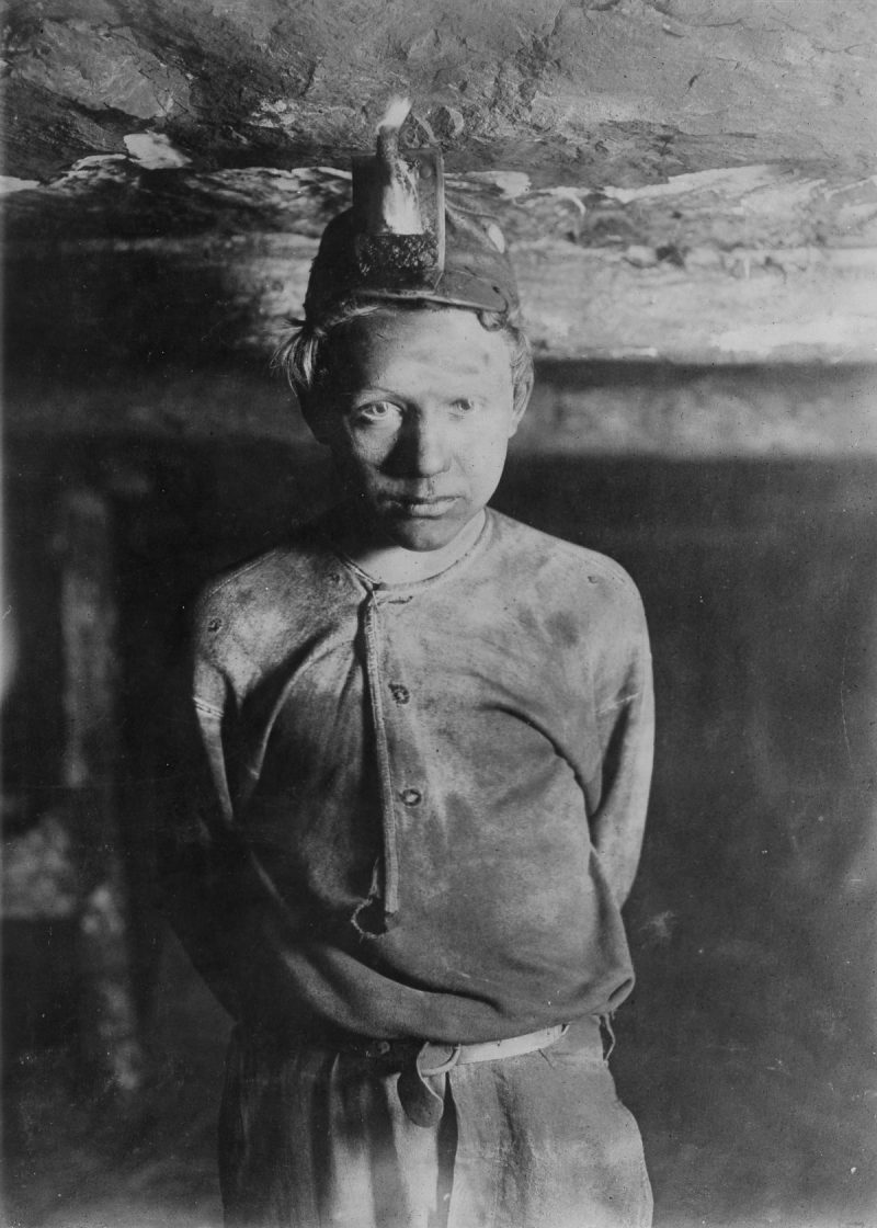 Harrowing photos of child miners helped abolish child labor in the U.S ...