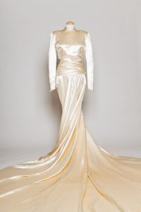Dresses from the sky: WW2 wedding gowns made from silk and nylon ...