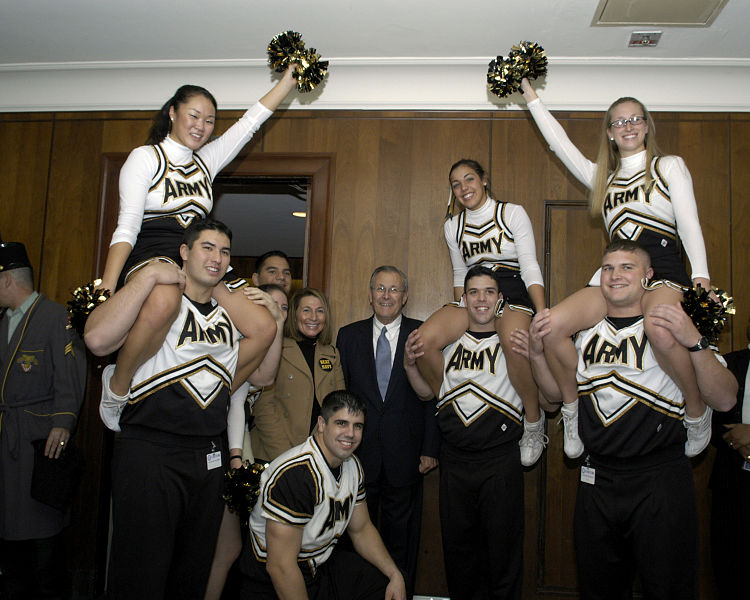 For Decades, Cheerleaders For Football Were A Male-only Prestigious ...