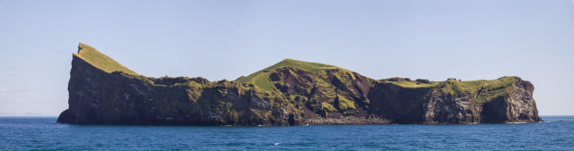 Story Behind The Tiny House On A Remote Icelandic Island | The Vintage News