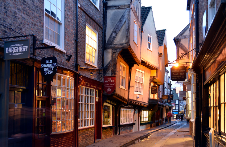 England's Most Famous Medieval Street Takes You Back in Time | The ...