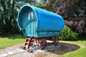 Caravans of Color: The Intricate Vardo Wagons of Britain's Romani ...