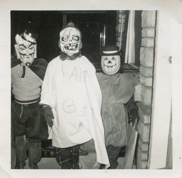 The Creepiest Halloween Costumes from a Century Ago | The Vintage News