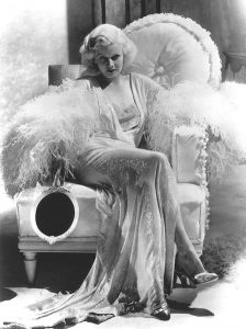 Jean Harlow's Timeless Golden Age Sex Appeal in Photos | The Vintage News