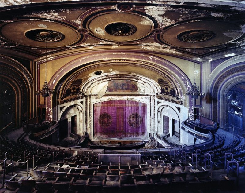 Beautiful Images: America's Grandest Movie Theathers Turned Into Gyms ...