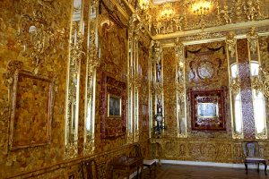 Treasure Hunters Believe they have Found the Fabled Amber Room Looted ...