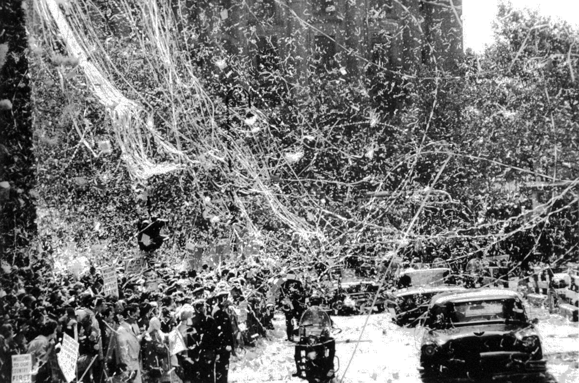 The History And Fascinating Facts About Ticker Tape Parades The Vintage