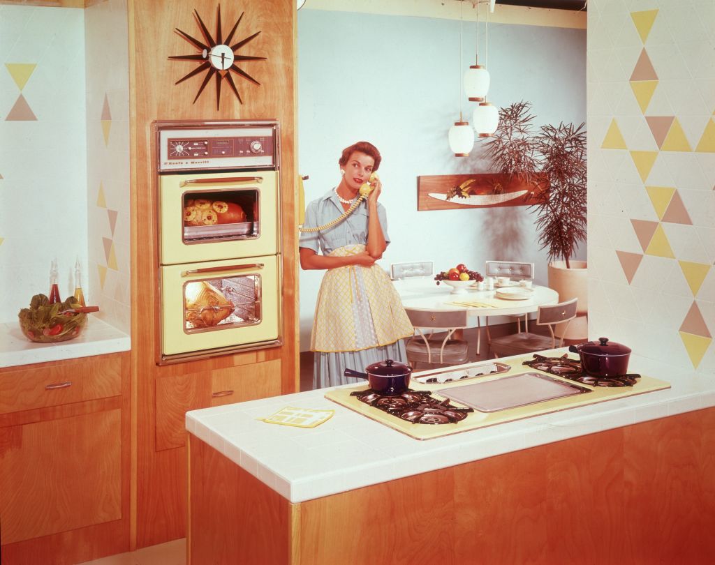 In Photos How Kitchens Changed Throughout The 20th Century The   Kitchen 1955 