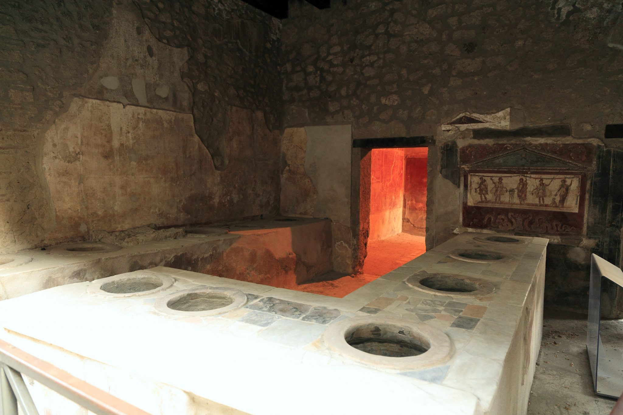 taste-of-pompeii-ancient-fast-food-eatery-set-to-open-soon-the-vintage-news