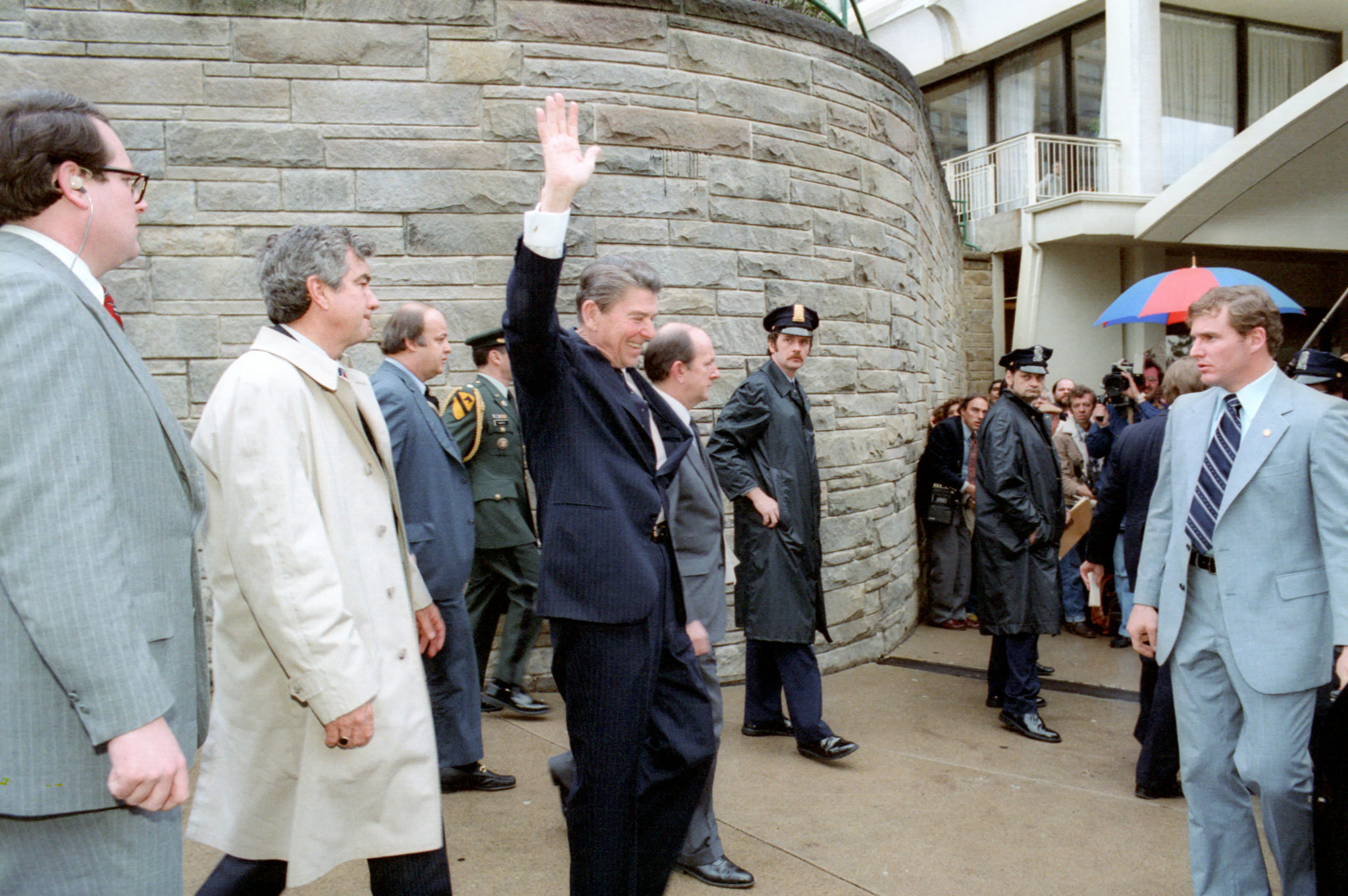 John Hinckley Jr. Gets Freedom 41 Years After Attempted Reagan ...