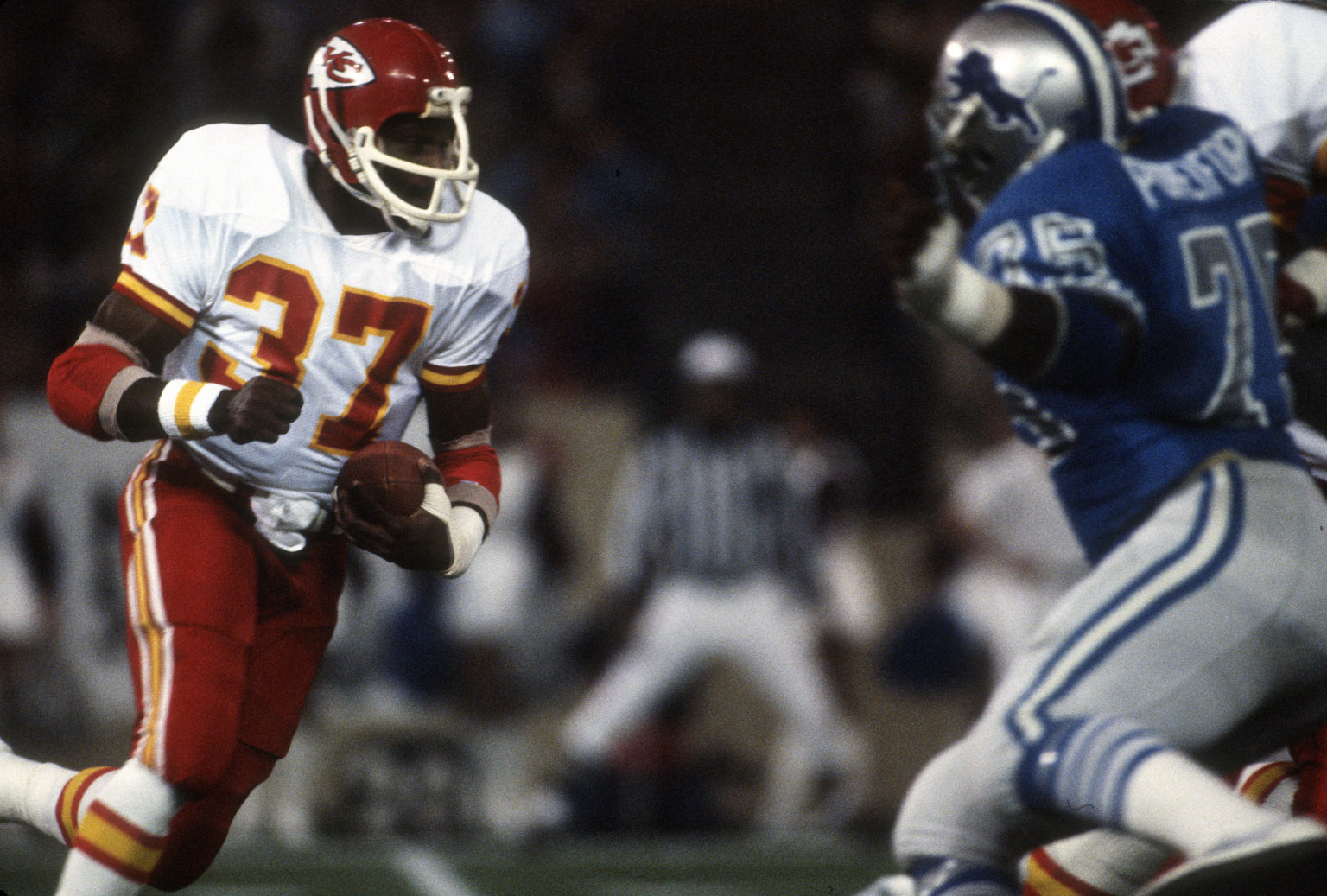 Pro Football Player Joe Delaney Gave His Life Trying to Rescue Three ...