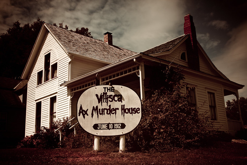 The Most Haunted Houses Across America 