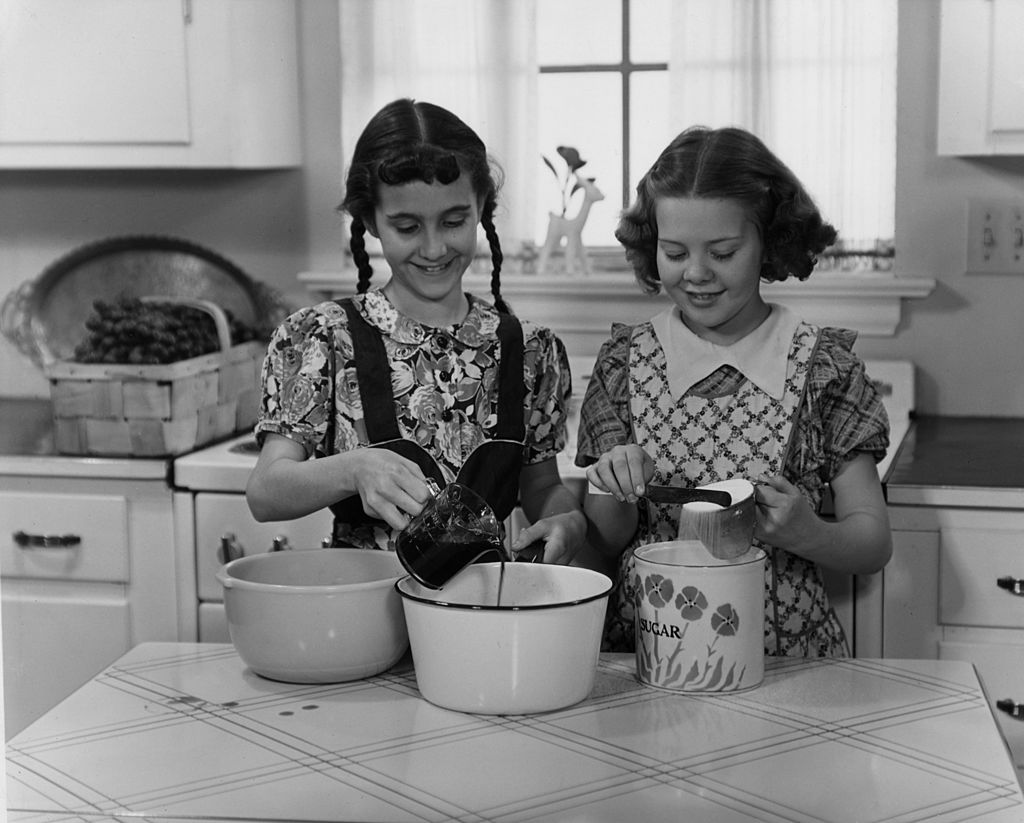 Money Saving Tips From 1940s Homemakers That Still Work Today   Gettyimages 3224701 24062 