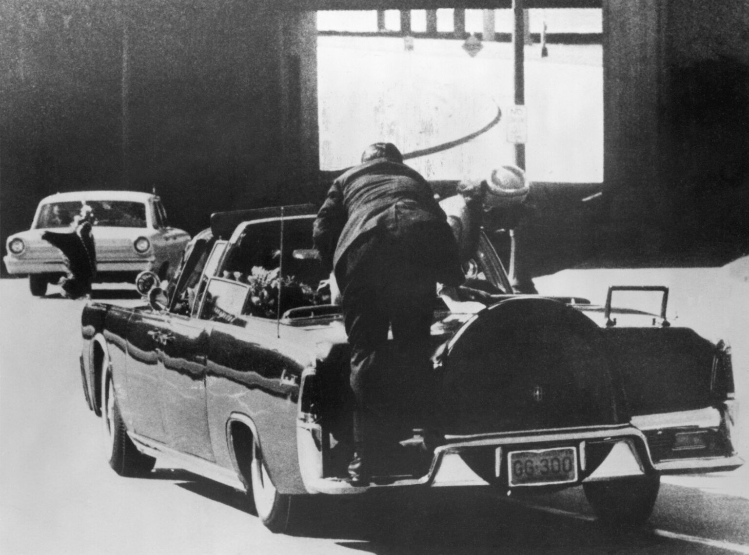 Secret Service Agent Who Witnessed Jfk Assassination Breaks Silence After 60 Years The Vintage 