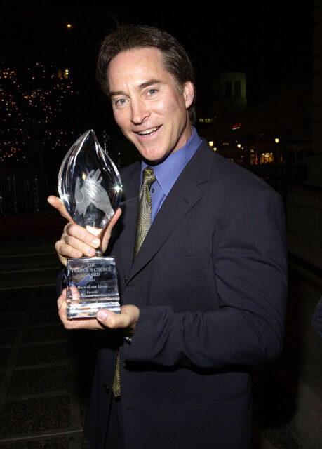 Drake Hogestyn holding a People's Choice Award