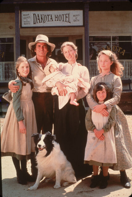 Portrait of the cast of 'Little House on the Prairie.'