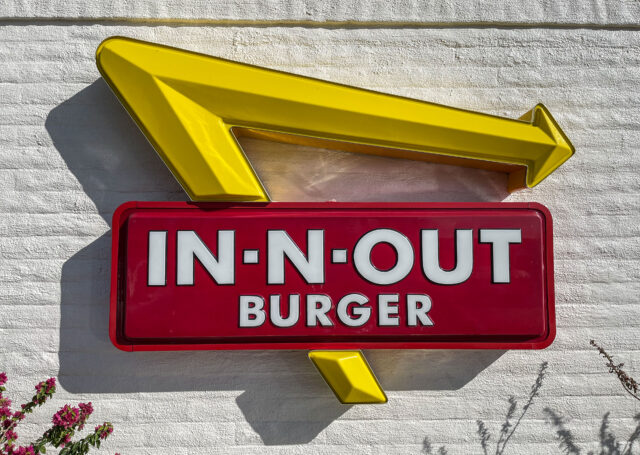 In-N-Out restaurant sign.