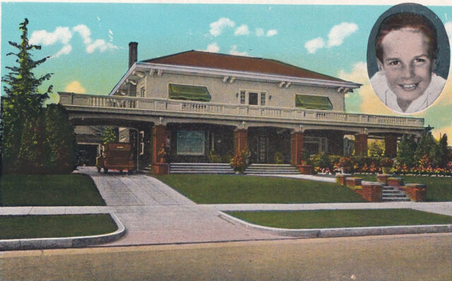 Postcard featuring an illustration of Jackie Coogan's mansion, with a portrait of him in the top right corner