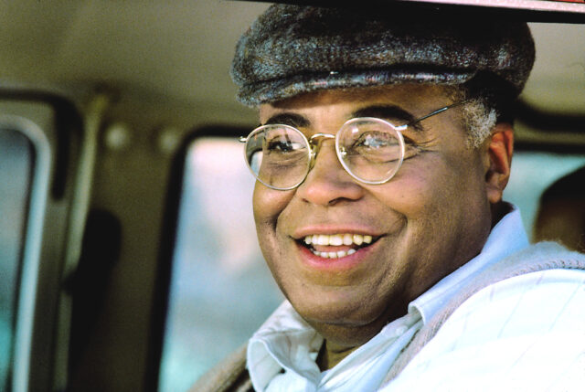 Headshot of James Earl Jones.